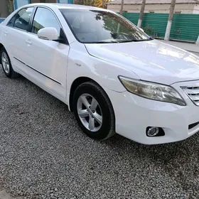 Toyota Camry 2010