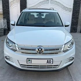 Volkswagen Tiguan 2012