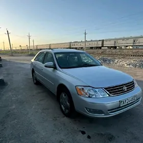 Toyota Avalon 2004