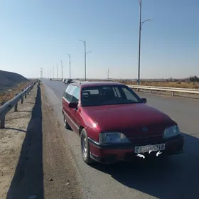 Opel Omega 1989