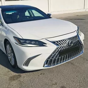 Lexus ES 350 2022