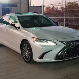 Lexus ES 350 2021