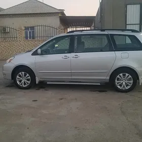 Toyota Sienna 2005