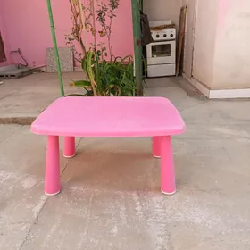 детский столик