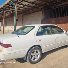 Toyota Camry 1999