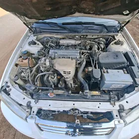 Toyota Camry 2000