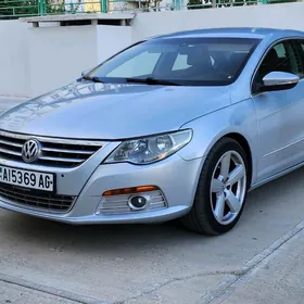 Volkswagen CC 2011