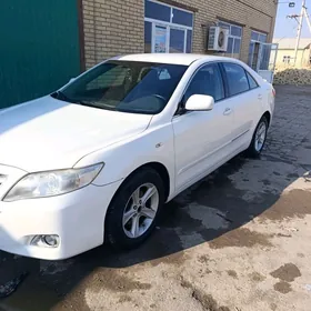Toyota Camry 2011