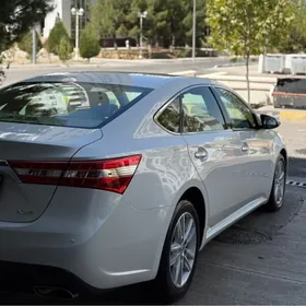 Toyota Avalon 2013