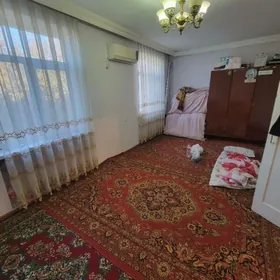 5 мкр 3 ком 3 та 64м2