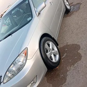 Toyota Camry 2004