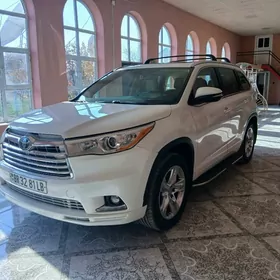 Toyota Highlander 2015