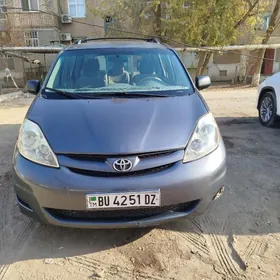 Toyota Sienna 2007