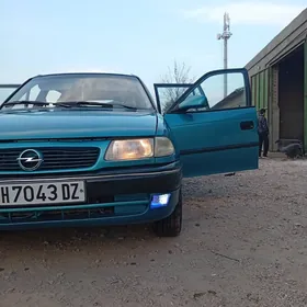 Opel Astra 1995