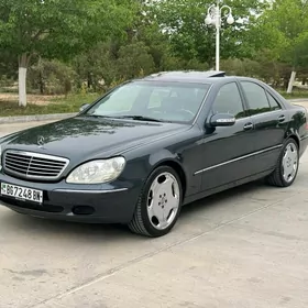 Mercedes-Benz C320 2002