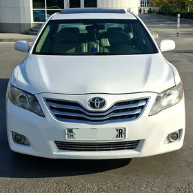 Toyota Camry 2010