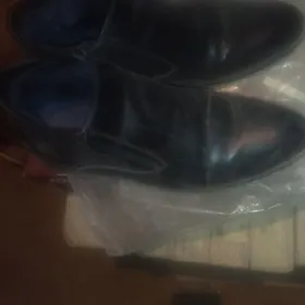 Mužskoý tufli we krasofka