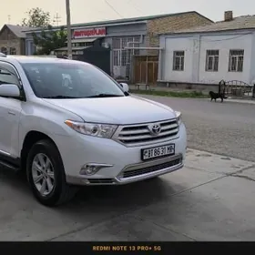 Toyota Highlander 2012