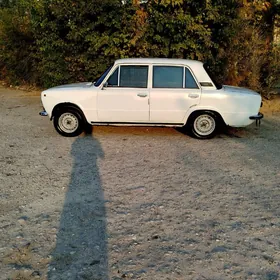 Lada 2104 1980