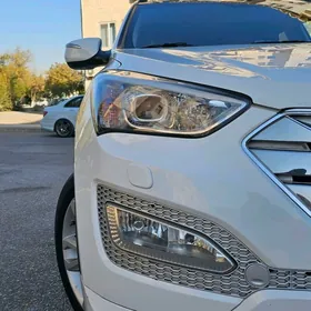 Hyundai Santa Fe 2013