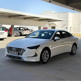 Hyundai Sonata 2022
