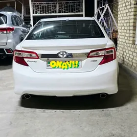 Toyota Camry 2012
