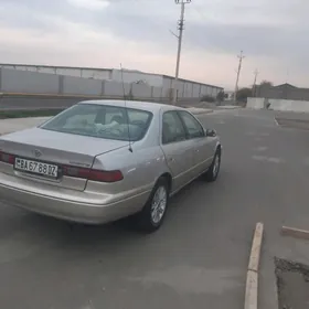 Toyota Camry 1997