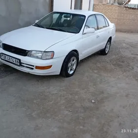 Toyota Corona 1992