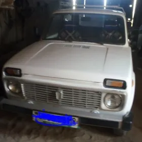 Lada Niva 1984