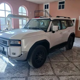 Toyota Land Cruiser Prado 2025