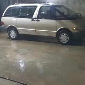 Toyota Previa 1994