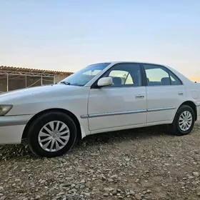 Toyota Corona 1998