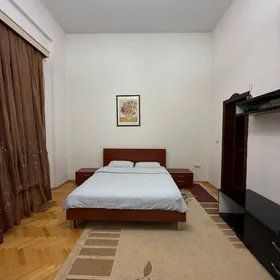 ARENDA SOWETSKIÝ 4 KOM