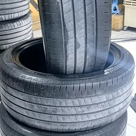 235 45 18 BRIDGISTON