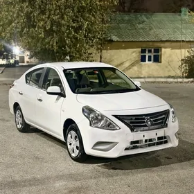 Nissan Sunny 2022