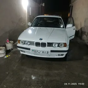 BMW 525 1990
