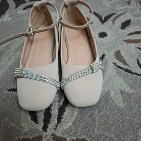 Детская обувь