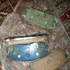 hundai Elantra 2010 kalotka