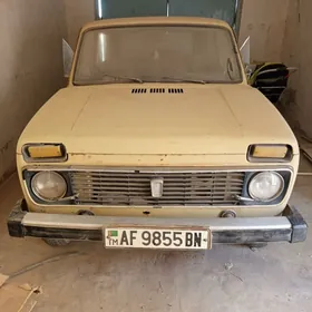 Lada Niva 1982