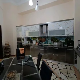 PODWOYSKAYA ELITKA 3 KOMNAT