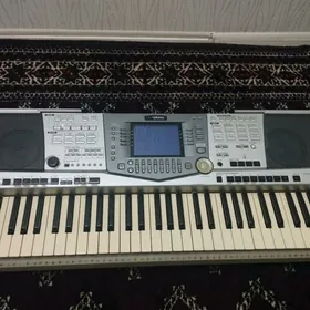 Yamaha 1000 psr