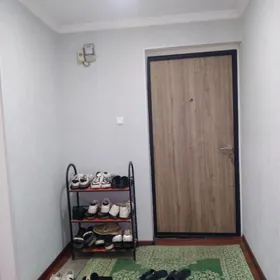 Hojalyk  jaý satylýar