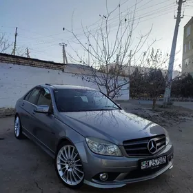 Mercedes-Benz C300 2009