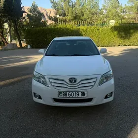 Toyota Camry 2011