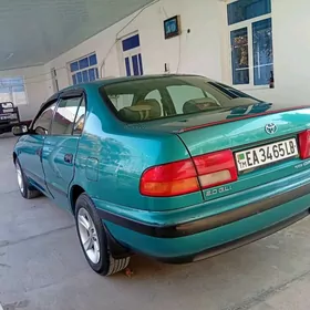 Toyota Carina 1996