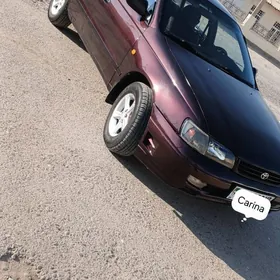 Toyota Carina 1992