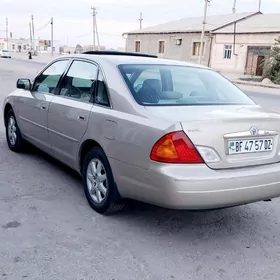 Toyota Avalon 2000