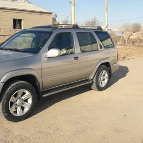 Nissan Pathfinder 2002
