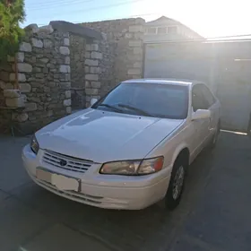 Toyota Camry 1998