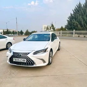 Lexus ES 350 2021